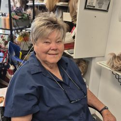 Mane Tamers Hair & Wig Salon