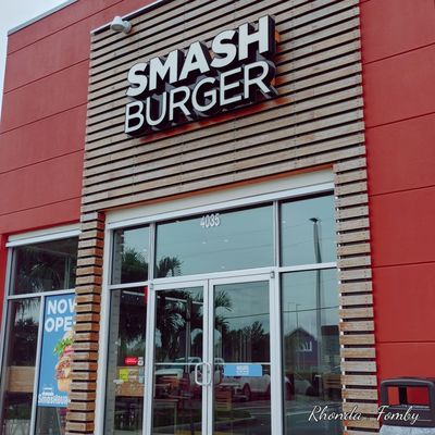 Smashburger by null