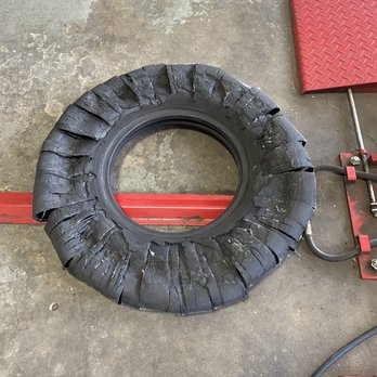 Motion Tire - Blown tire - Tires Near Me - Sarasota, Florida Motion Tire - Blown tire - Tires Near Me - Sarasota, Florida