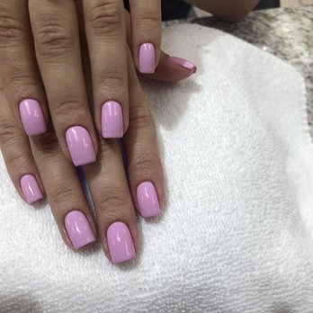 Uptown Spa - Gel color 154 - Nail Salons Near Me - La Crescenta, California