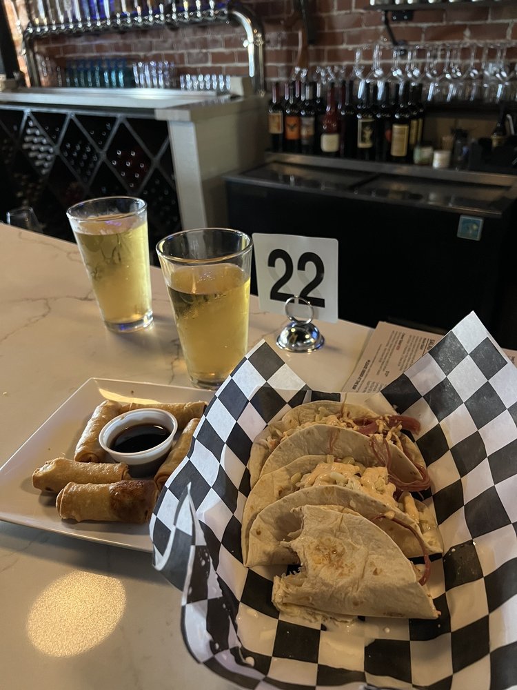 LINCOLN SPEAKEASY TAPROOM 85 Photos & 67 Reviews 436 Lincoln Blvd