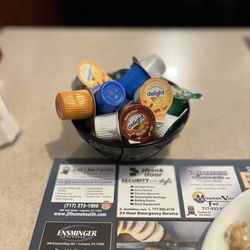 Dutch-Way Family Restaurant - Schaefferstown - I LOVED the fact that there are flavored creamer options available!! This is a HUGE plus in my opinion for places that serve coffee.