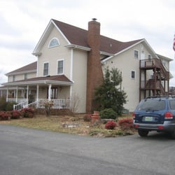 Four Seasons Country Inn