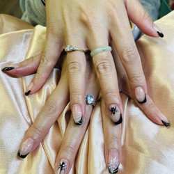 Twin Sisters Nails & Spa