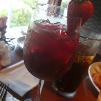Red Lobster - Seafood Near Me - Pittsburg, California