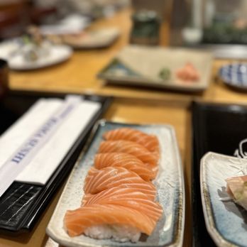 Hama Sushi - Salmon sushi (2) per order - Sushi Bars Near Me - Los Angeles, California Hama Sushi - Salmon sushi (2) per order - Sushi Bars Near Me - Los Angeles, California
