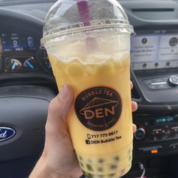 Mango bubble tea with kiwi juice balls