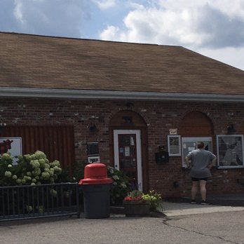 Flannel Cow Creamery - Front of Flannel Cow - Ice Cream & Frozen Yogurt Near Me - Mansfield, Massachusetts