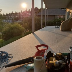 Vinyl Valley Deck and Railings