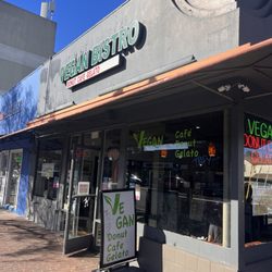 Aina's Vegan Banh Mi - Outside