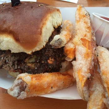 Paper Tiger - Attaboy veggie burger w/sweet potato fries - Music Venues Near Me - San Antonio, Texas Paper Tiger - Attaboy veggie burger w/sweet potato fries - Music Venues Near Me - San Antonio, Texas