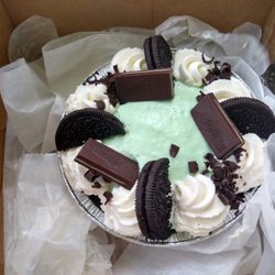The Bakeshop On Kelley Street - Full of minty goodness