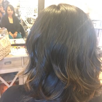 Fix - Curls! - Hair Salons Near Me - Kamuela, Hawaii