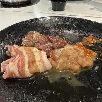 A-Pot - Raw meat for grilling or for cooking in broth - Seafood Near Me - Glassboro, New Jersey A-Pot - Raw meat for grilling or for cooking in broth - Seafood Near Me - Glassboro, New Jersey