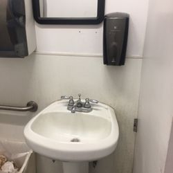 Shell - That's a real mirror!