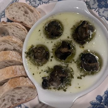Cardinale du Vin - Herb based escargot served with best bread! - Wine Bars Near Me - Los Angeles, California Cardinale du Vin - Herb based escargot served with best bread! - Wine Bars Near Me - Los Angeles, California