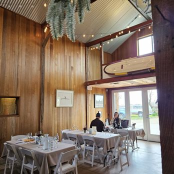 The Lucas Winery - Cute spot - Wineries Near Me - Lodi, California