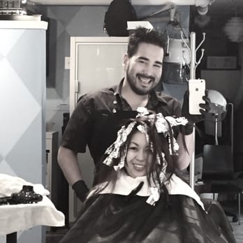 PrattStyling Mobile Salon - Let's take a selfie! Having fun with my client Lennie :-) - Hair Stylists Near Me - Waikiki, Hawaii