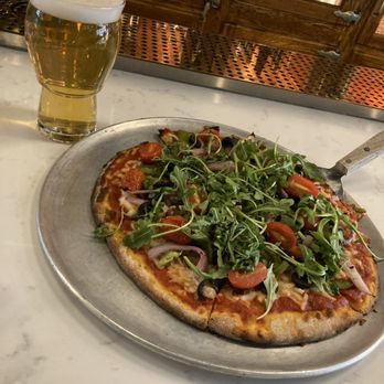 Pizza Beer Whiskey - Vegan pizza topped with fresh arugula & tomato - Pizza Near Me - Sycamore, Illinois