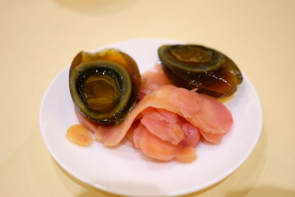 鏞記酒家 Yung Kee Restaurant by null