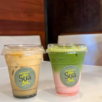 Suá Superette - Black Sesame Latte Matcha Strawberry Matcha Latte - Chinese Near Me - Los Angeles, California Suá Superette - Black Sesame Latte Matcha Strawberry Matcha Latte - Chinese Near Me - Los Angeles, California