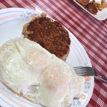 Harry's Café - Breakfast & Brunch Near Me - Honolulu, Hawaii Harry's Café - Breakfast & Brunch Near Me - Honolulu, Hawaii