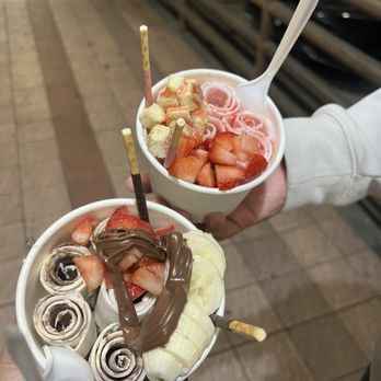The Freezin' Point - Nutella Strawberry Banana & Strawberry Cheesecake - Desserts Near Me - Monterey Park, California The Freezin' Point - Nutella Strawberry Banana & Strawberry Cheesecake - Desserts Near Me - Monterey Park, California