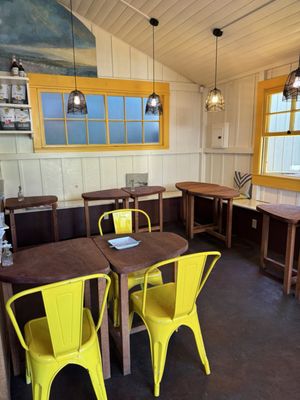 VIDA by Sip Me Maui by null