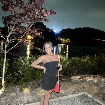 Ray's On the River - Seafood Near Me - Sandy Springs, Georgia