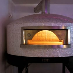 Pizzeria l'autentico - Der Pizzaofen