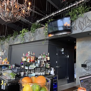 Thorn - Cocktail Bars Near Me - Miami, Florida