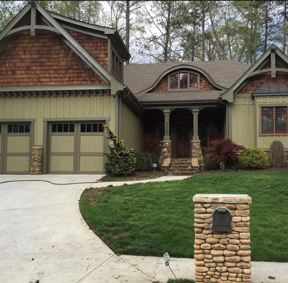 Slide of Georgia's Best Painter