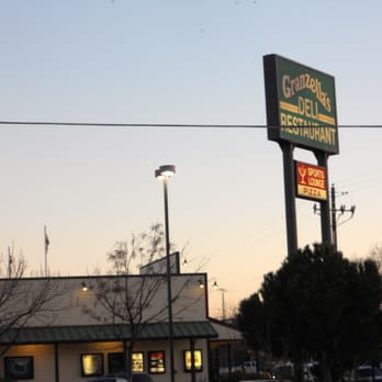Granzella's Restaurant - Restaurant as seen from the Granzella Inn across the parking lot. - Italian Near Me - Williams, California Granzella's Restaurant - Restaurant as seen from the Granzella Inn across the parking lot. - Italian Near Me - Williams, California