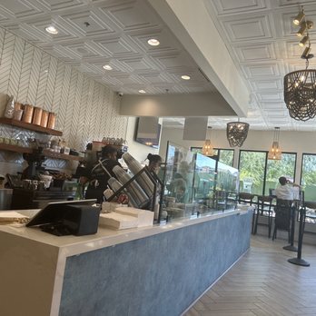 Horizon Shine - Dining area - Coffee & Tea Near Me - Henderson, Nevada