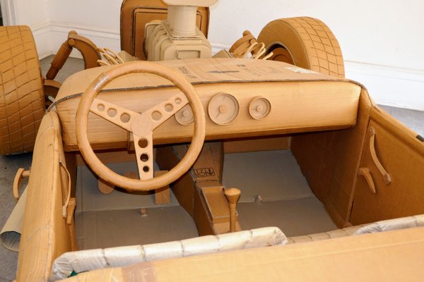 Dikeou Collection by null