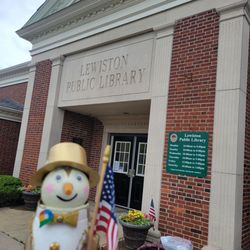 Lewiston Public Library - Penguin was here