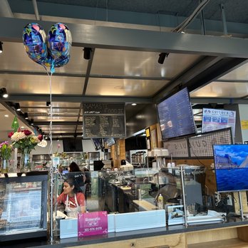 Clarksville Commons - Shopping Centers Near Me - Clarksville, Maryland