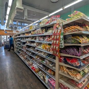 Nijiya Market - International Grocery Near Me - Torrance, California