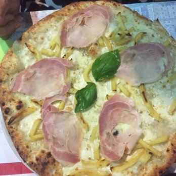 Spacca Napoli - Pizza Near Me - Bologna, BO