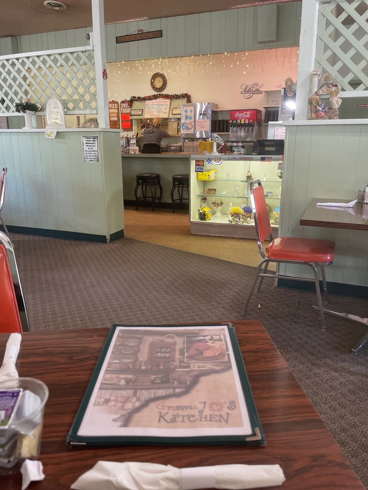 GRAMMA JO’S KITCHEN Updated September 2024 10 Photos Highway 17 W