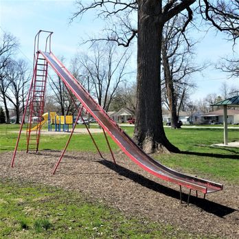 Bon Air Park - slide - Playgrounds Near Me - Kokomo, Indiana