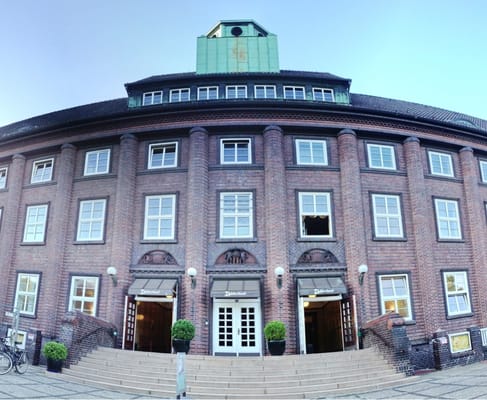 Holthusenbad by null