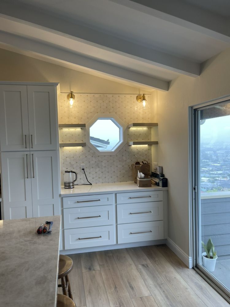 Slide of Windward Custom Builders