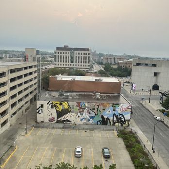 Renaissance Des Moines Savery Hotel - View - Hotels Near Me - Des Moines, Iowa