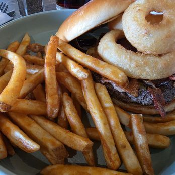 Casa Mia - Western burger - American Near Me - San Jose, California