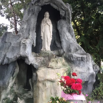 St Finbar  Church - Praying area outside - Churches Near Me - Burbank, California