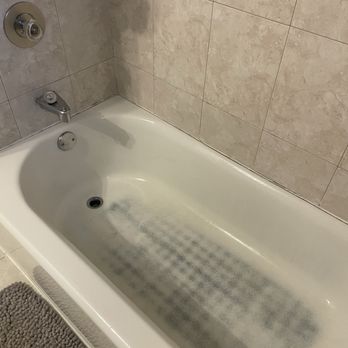Vito Remodeling and Refinishing - Before - Refinishing Services Near Me - Riverside, Illinois Vito Remodeling and Refinishing - Before - Refinishing Services Near Me - Riverside, Illinois