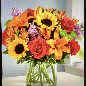 Casey's Florist - This is what was supposed to be delivered - Floral Designers Near Me - Princeton, North Carolina