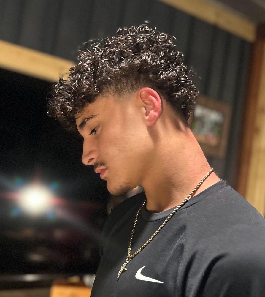 Mirror Image Salon Logo