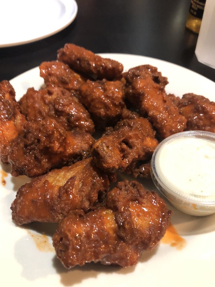 ANGELO’S PIZZERIA Updated August 2024 33 Photos & 39 Reviews 8162